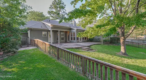 909 Monterey Dr, Madison, MS 39110 photo 8