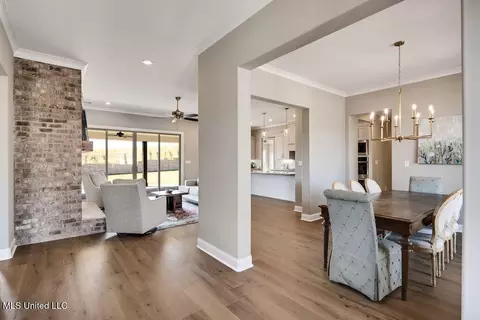 Entry Way - 2115 Livingston Way, Hernando, MS 38632 photo 1 of 5