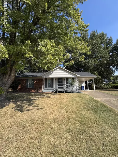 3405 Woodbine Cv, Horn Lake, MS 38637