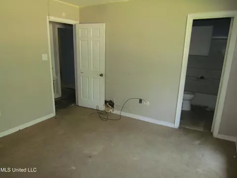 111 Glenstone Cir, Jackson, MS 39212 photo 7