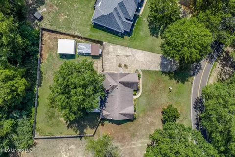 View/Area - 8620 E Cedar Lake Dr, Walls, MS 38680 photo 1 of 3