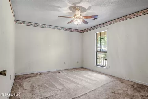 Bedroom - 8620 E Cedar Lake Dr, Walls, MS 38680 photo 1 of 5