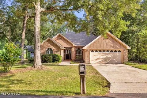 7879 Hilo Way, Diamondhead, MS 39525