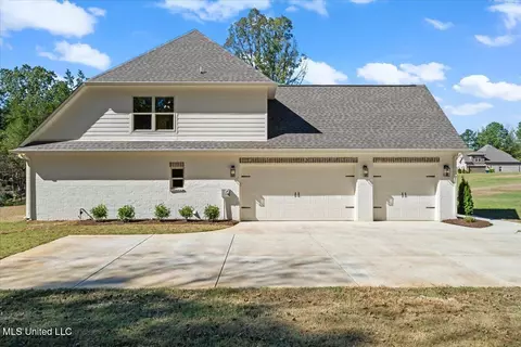 Other - 14691 Hidden Loop, Byhalia, MS 38611 photo 1 of 17