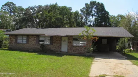 2722 E David Dr, Gulfport, MS 39503