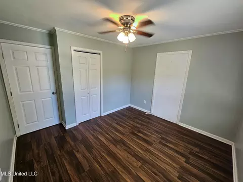 Bedroom - 2445 Highway 16, Carthage, MS 39051 photo 2 of 3