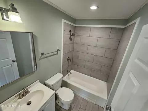 Bath - 2445 Highway 16, Carthage, MS 39051 photo 1 of 3
