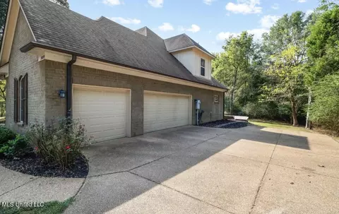 Other - 9389 Thornridge Dr, Hernando, MS 38632 photo 1 of 15