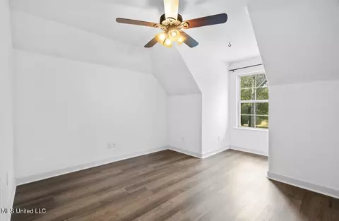 Bedroom - 9389 Thornridge Dr, Hernando, MS 38632 photo 1 of 2