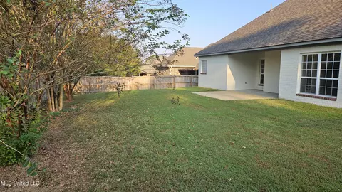 Exterior - 126 Turtle Ridge Dr, Brandon, MS 39047 photo 9 of 16