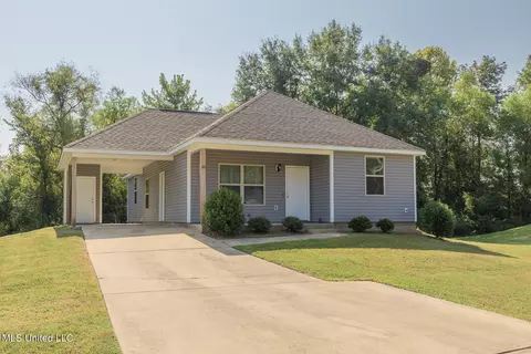 141 Cedar Brook Dr, Pearl, MS 39208