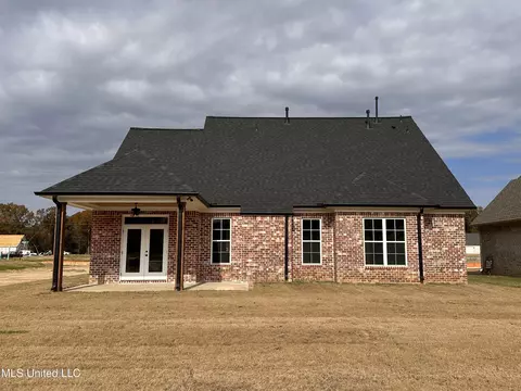 Exterior - 3617 Kreunen St, Nesbit, MS 38651 photo 4 of 5