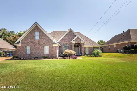 994 Deer Creek Dr, Hernando, MS 38632