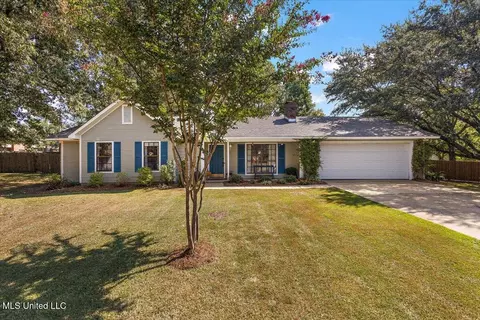 103 Casa Urbano Dr, Clinton, MS 39056