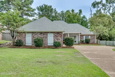 122 Devlin Dr, Madison, MS 39110