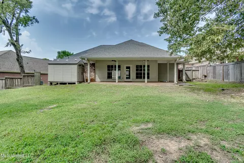 Exterior - 122 Devlin Dr, Madison, MS 39110 photo 3 of 3