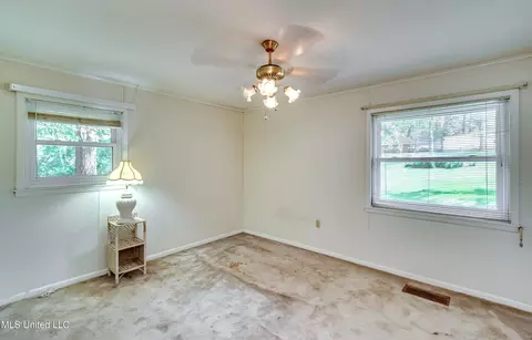 Bedroom - 415 Sylvan Trl, Jackson, MS 39209 photo 7 of 15