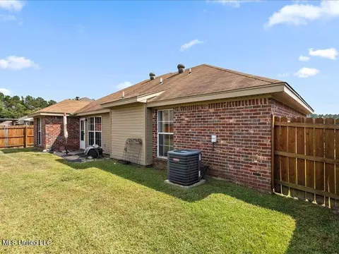 Exterior - 407 Cedar Trce, Pearl, MS 39208 photo 4 of 5