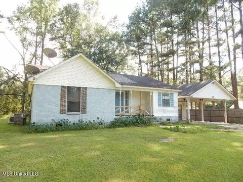 912 River Road Ests, Taylorsville, MS 39168