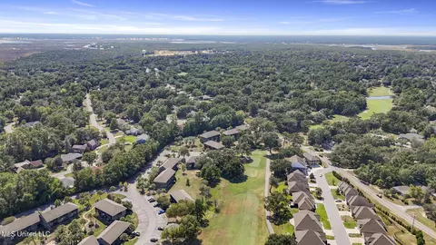 1322 Enos St, Diamondhead, MS 39525 photo 11