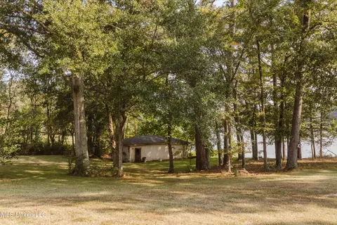 Exterior - 3940 Forest Hill Rd, Jackson, MS 39212 photo 13 of 15