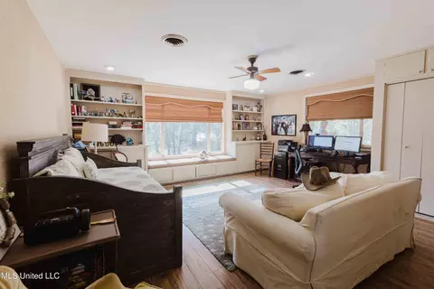Bedroom - 3940 Forest Hill Rd, Jackson, MS 39212 photo 3 of 7