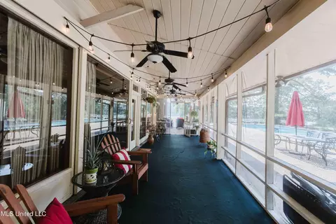 Exterior - 3940 Forest Hill Rd, Jackson, MS 39212 photo 11 of 15