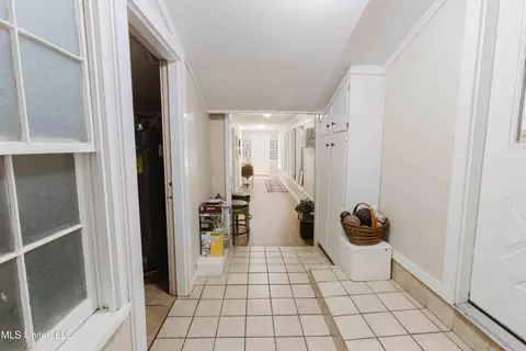 Entry Way - 3940 Forest Hill Rd, Jackson, MS 39212 photo 2 of 2