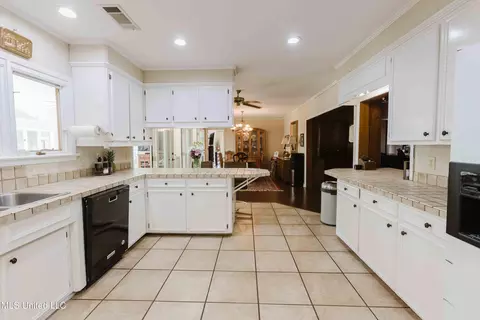 Kitchen - 3940 Forest Hill Rd, Jackson, MS 39212 photo 1 of 4
