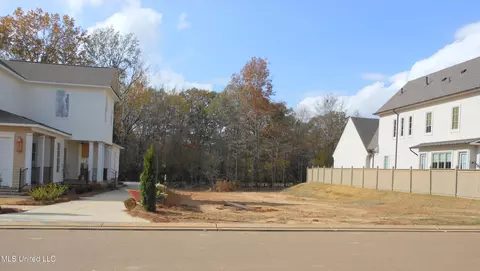 115 Commonwealth Dr, Madison, MS 39110