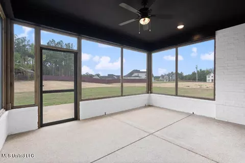 14317 Hidden Loop, Byhalia, MS 38611 photo 37