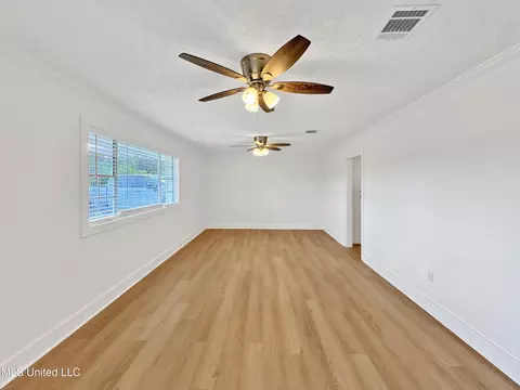 Living - 116 Duffey Dr, Florence, MS 39073 photo 5 of 5