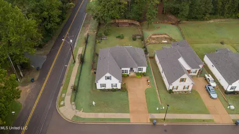 View/Area - 509 Howell Way, Hernando, MS 38632 photo 2 of 4