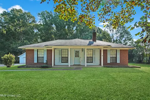 1450 Dupree Rd, Raymond, MS 39154