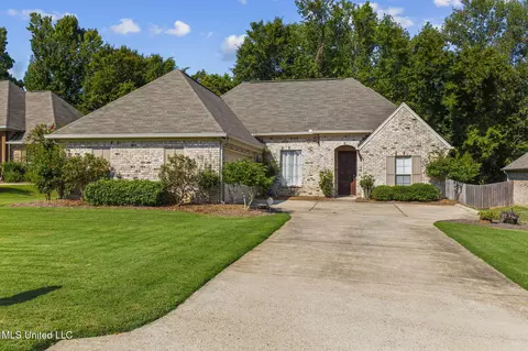 258 Falls Xing, Madison, MS 39110