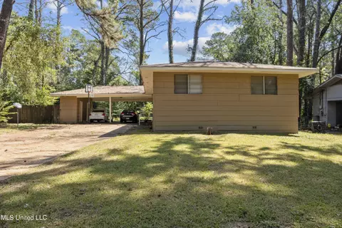 1910 Catalina Dr, Jackson, MS 39204