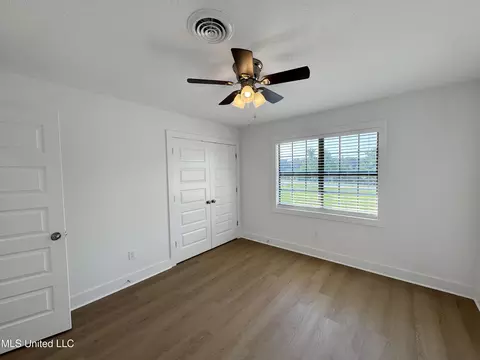 Bedroom - 122 Duffey Dr, Florence, MS 39073 photo 1 of 5