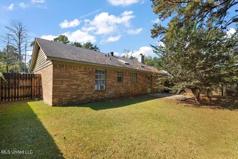 Exterior - 1438 Cherrie Ave, Jackson, MS 39212 photo 5 of 9