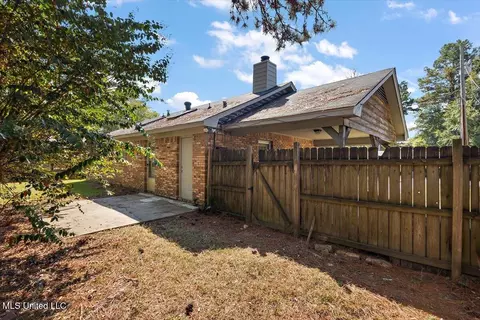 Exterior - 1438 Cherrie Ave, Jackson, MS 39212 photo 7 of 9