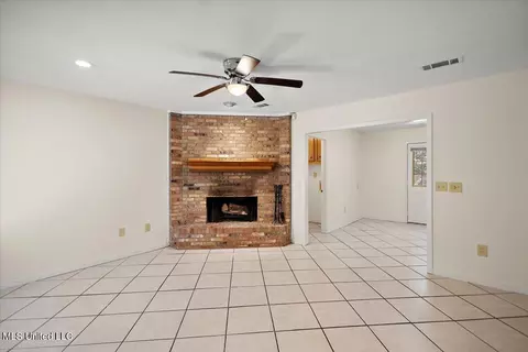 Living - 1438 Cherrie Ave, Jackson, MS 39212 photo 2 of 2