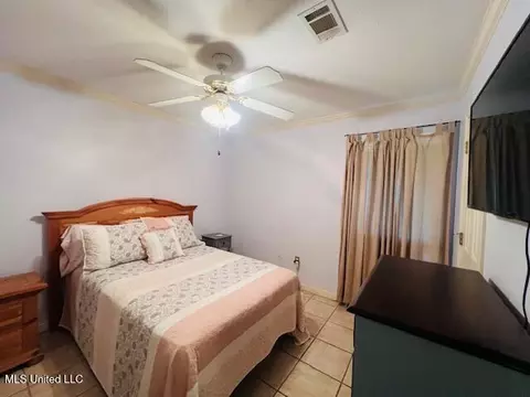 Bedroom - 259 Florence Cir, Florence, MS 39073 photo 3 of 4