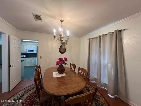 Dining - 259 Florence Cir, Florence, MS 39073 photo 1 of 1