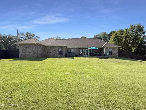 Exterior - 186 Barker Rd, Morton, MS 39117 photo 5 of 11