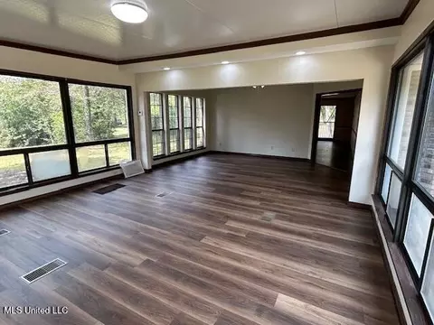 Living - 5239 Gilbert Preston Rd, Saucier, MS 39574 photo 2 of 5