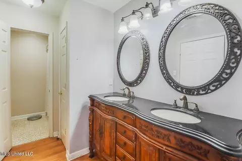 Bath - 1210 Spring Dr, Long Beach, MS 39560 photo 1 of 2