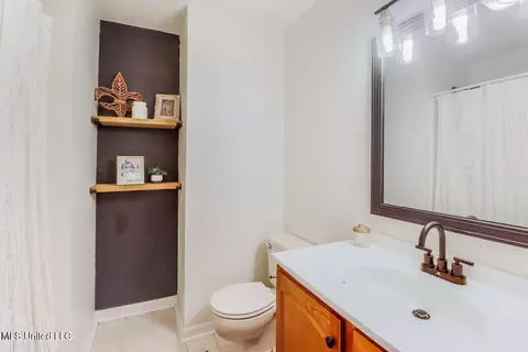Bath - 1210 Spring Dr, Long Beach, MS 39560 photo 2 of 2