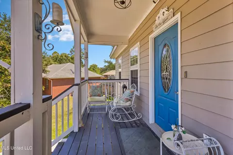 Exterior - 16005 Peach Tree Dr, Biloxi, MS 39532 photo 3 of 13