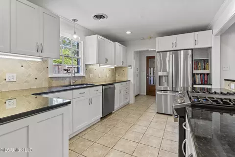 4636 Nottingham Rd, Jackson, MS 39211 photo 17