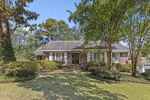 4636 Nottingham Rd, Jackson, MS 39211