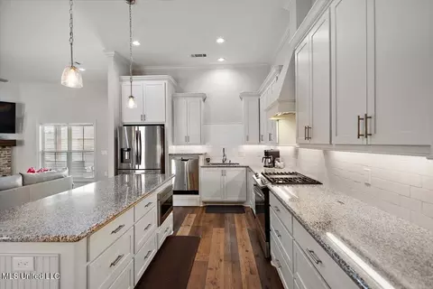 111 Hampton Trl, Madison, MS 39110 photo 13